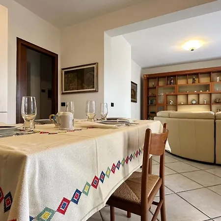 Casa Mila ديسينسانو ديل غاردا